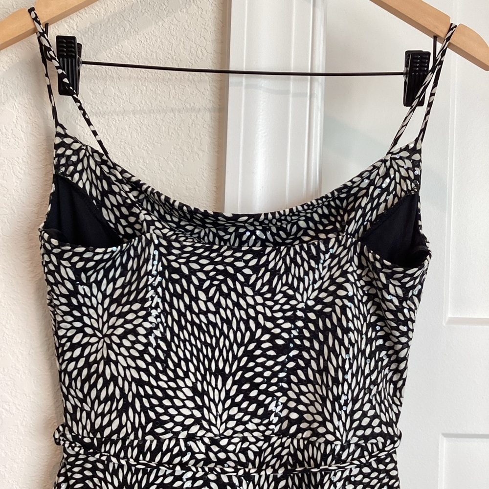 White House Black Market Strappy Sleeveless Cocktail Mini Dress XS Black White - Picture 8 of 9